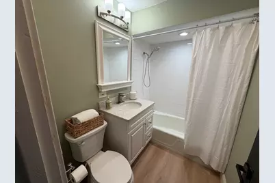 423 S Center Street, Bensenville, IL 60106 - Photo 11
