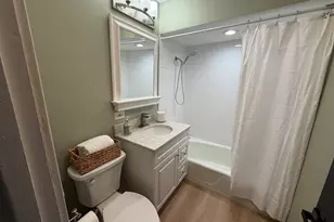 423 S Center St, Bensenville, IL 60106 - Photo 11