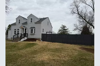 423 S Center Street, Bensenville, IL 60106 - Photo 11