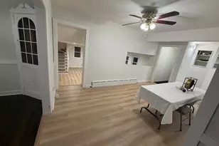 423 S Center St, Bensenville, IL 60106 - Photo 5