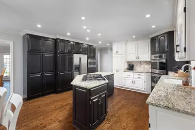 1576 Pine Lake Drive, Naperville, IL 60564 - Photo 7