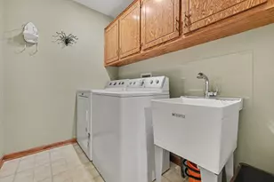 8027 Enclave Ln, Tinley Park, IL 60487 - Photo 15