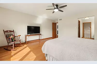 8027 Enclave Lane, Tinley Park, IL 60487 - Photo 11