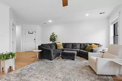 3909 N Sheridan Road #3H, Chicago, IL 60613 - Photo 5