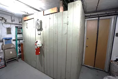 6430 N Hoyne Avenue, Chicago, IL 60645 - Photo 19