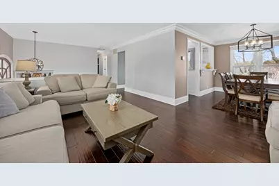 960 Sycamore Court, Hoffman Estates, IL 60192 - Photo 11