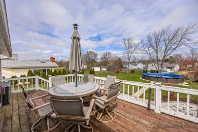 960 Sycamore Court, Hoffman Estates, IL 60192 - Photo 7