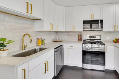 4821 N Mont Clare Avenue, Chicago, IL 60656 - Photo 11