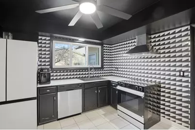 6856 Juneberry Court, Woodridge, IL 60517 - Photo 7