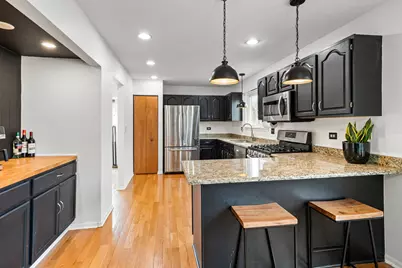 96 Alexandra Court, Mundelein, IL 60060 - Photo 3