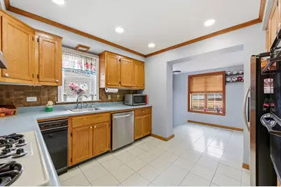 3412 N Orange Avenue, Chicago, IL 60634 - Photo 9