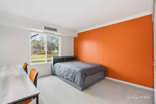 1615 E Central Rd, Arlington Heights, IL 60005 - Photo 13