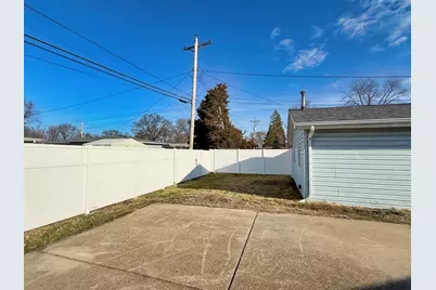 2406 11th Street, Silvis, IL 61282 - Photo 37