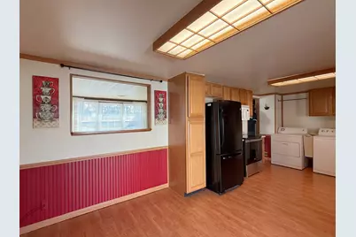 2406 11th Street, Silvis, IL 61282 - Photo 11