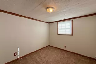 2406 11th St, Silvis, IL 61282 - Photo 29