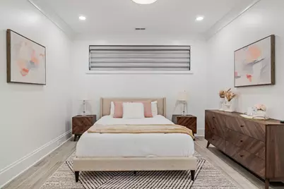 1107 W Chestnut Street #1W, Chicago, IL 60642 - Photo 17