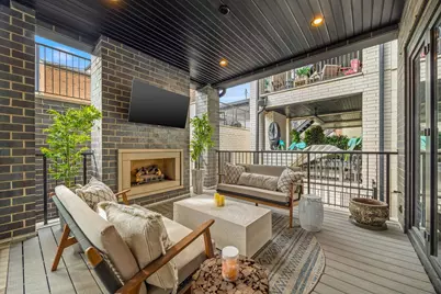 1107 W Chestnut Street #1W, Chicago, IL 60642 - Photo 15