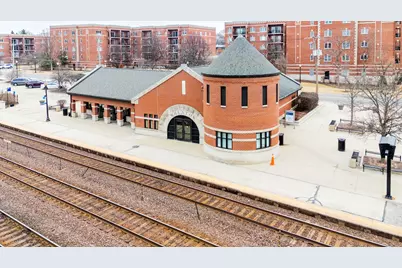 520 S Wheaton Avenue, Wheaton, IL 60187 - Photo 57