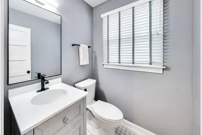 520 S Wheaton Avenue, Wheaton, IL 60187 - Photo 21