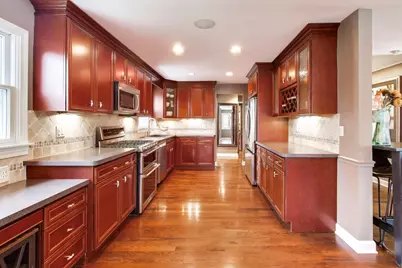 520 S Wheaton Avenue, Wheaton, IL 60187 - Photo 17