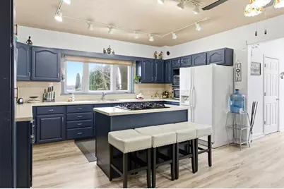 1431 Il Route 75, Freeport, IL 61032 - Photo 19