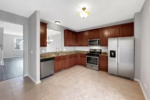 3414 Cameron Dr, Elgin, IL 60123 - Photo 5