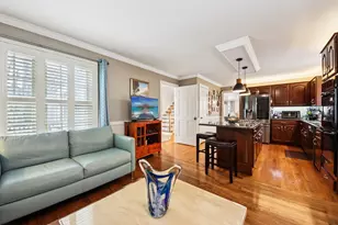 388 Narragansett Ct, Crystal Lake, IL 60012 - Photo 9