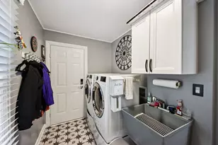 388 Narragansett Ct, Crystal Lake, IL 60012 - Photo 33