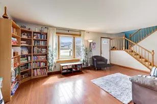 4444 Westbridge Ct, Hoffman Estates, IL 60192 - Photo 5