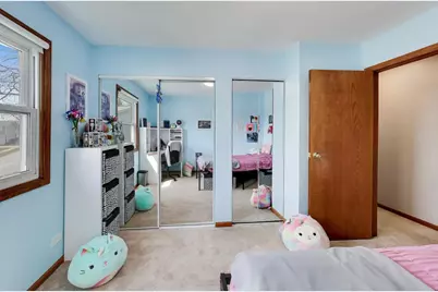 4444 Westbridge Court, Hoffman Estates, IL 60192 - Photo 23