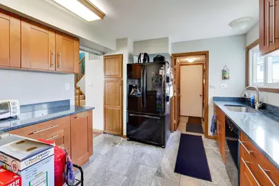 4444 Westbridge Court, Hoffman Estates, IL 60192 - Photo 13