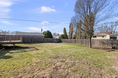 131 40 Avenue, East Moline, IL 61244 - Photo 33