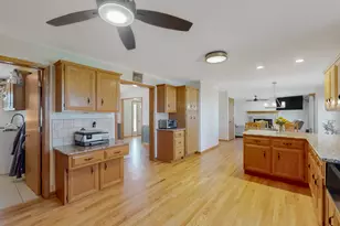 603 Mahoney Dr, Minooka, IL 60447 - Photo 7