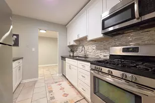 5001 Carriage Way Dr, Rolling Meadows, IL 60008 - Photo 7