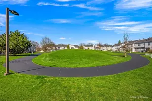 20 N Oltendorf Rd, Streamwood, IL 60107 - Photo 25