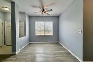 2479 Montclair Ln, Montgomery, IL 60538 - Photo 5