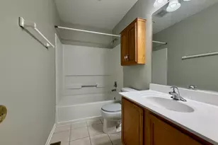 2479 Montclair Ln, Montgomery, IL 60538 - Photo 19