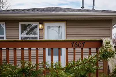 7607 Hickory Road, Wonder Lake, IL 60097 - Photo 3