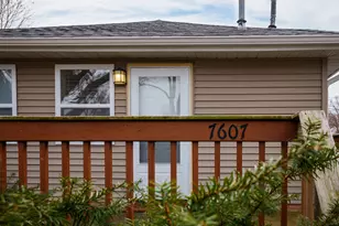 7607 Hickory Rd, Wonder Lake, IL 60097 - Photo 3