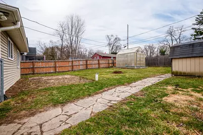 7607 Hickory Road, Wonder Lake, IL 60097 - Photo 23