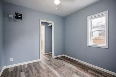 7607 Hickory Road, Wonder Lake, IL 60097 - Photo 13