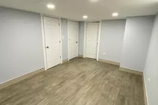 8354 S Winchester Ave, Chicago, IL 60620 - Photo 19