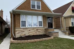 8354 S Winchester Ave, Chicago, IL 60620 - Photo 1