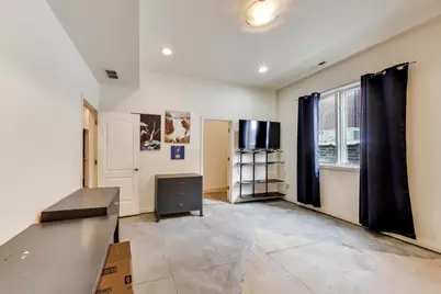 4880 N Clark Street #2A, Chicago, IL 60640 - Photo 9