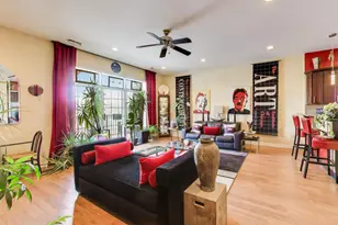 4880 N Clark St, Chicago, IL 60640 - Photo 3