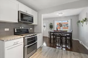 3124 Madison St, Bellwood, IL 60104 - Photo 5