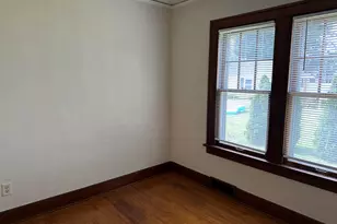 206 Oak St, Elgin, IL 60123 - Photo 11