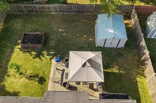 2521 Waterford Ln, Lake in the Hills, IL 60156 - Photo 19