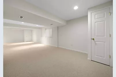 2521 Waterford Lane, Lake in the Hills, IL 60156 - Photo 17