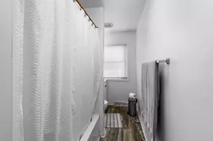 3009 Pleasant View Ave, Rockford, IL 61108 - Photo 9